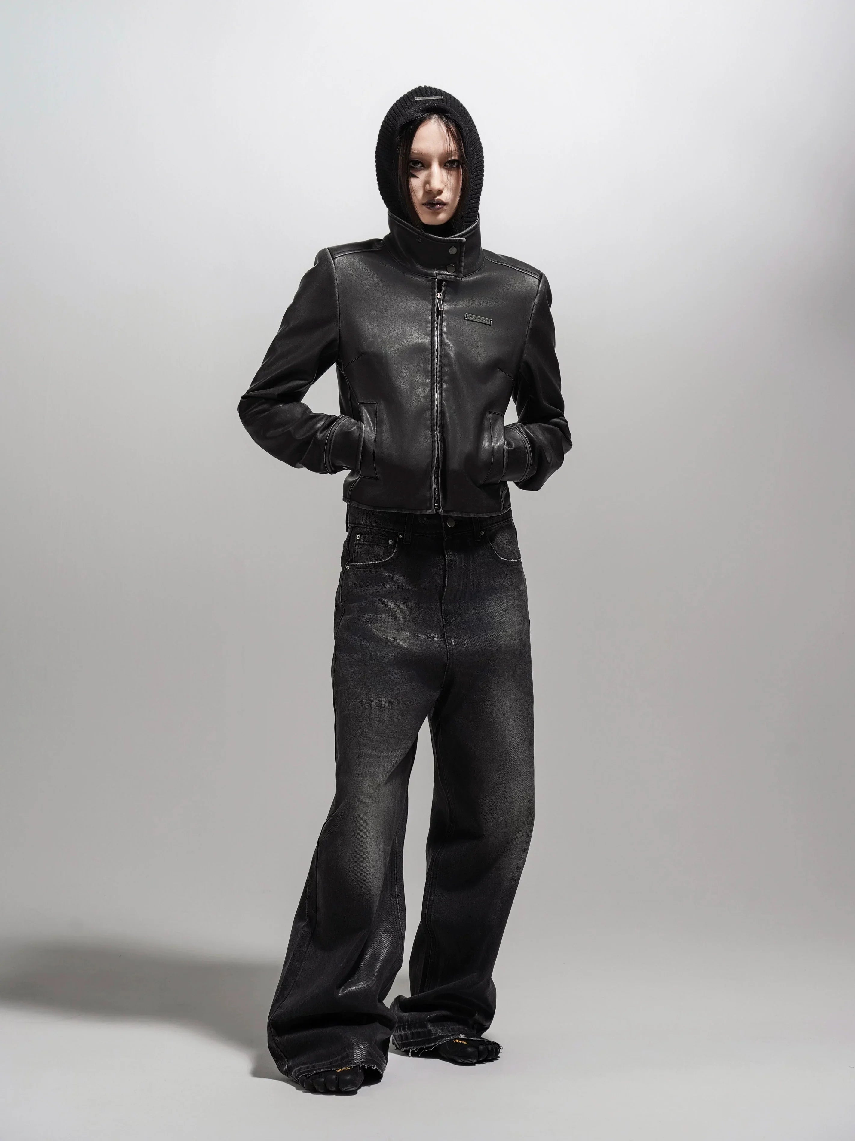 Wcoumq | Retro Washed Leather Motorcycle Jacket – Women’s Slim Fit Short Coat with Shoulder Pads for Fall & Winter